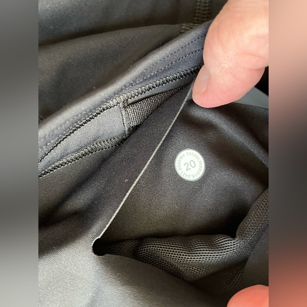 lululemon athletica Black High-Rise Leggings - Picture 4 of 6